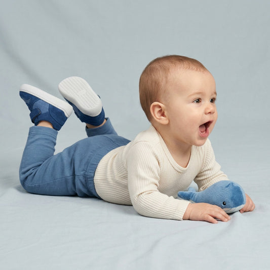 Maiyko Barefoot Mavi bebek ayakkabisi yakin cekim