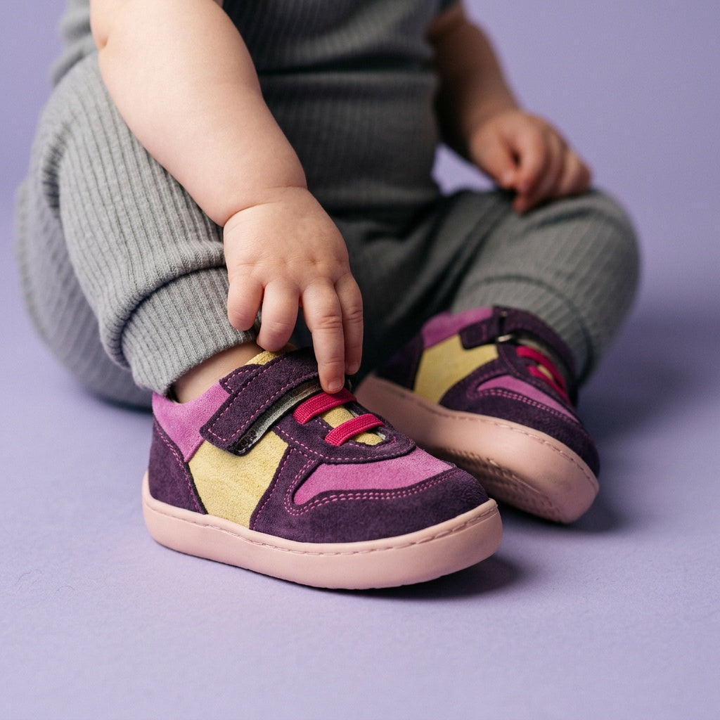 Maiyko Barefoot mor hakiki deri bebek ilk adım ayakkabısı - yakın çekim detay